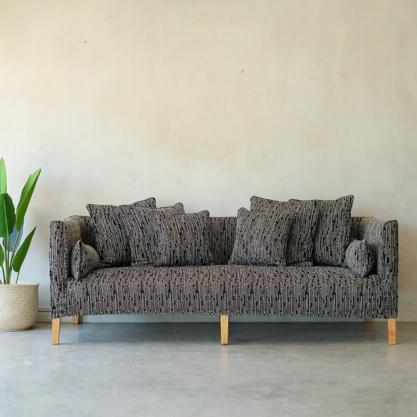 Brugess Sofa