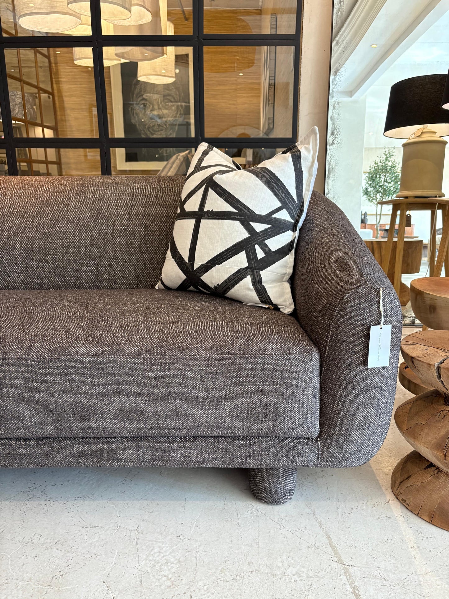 Sikara Sofa