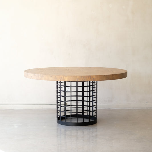 Nimbus Dining Table