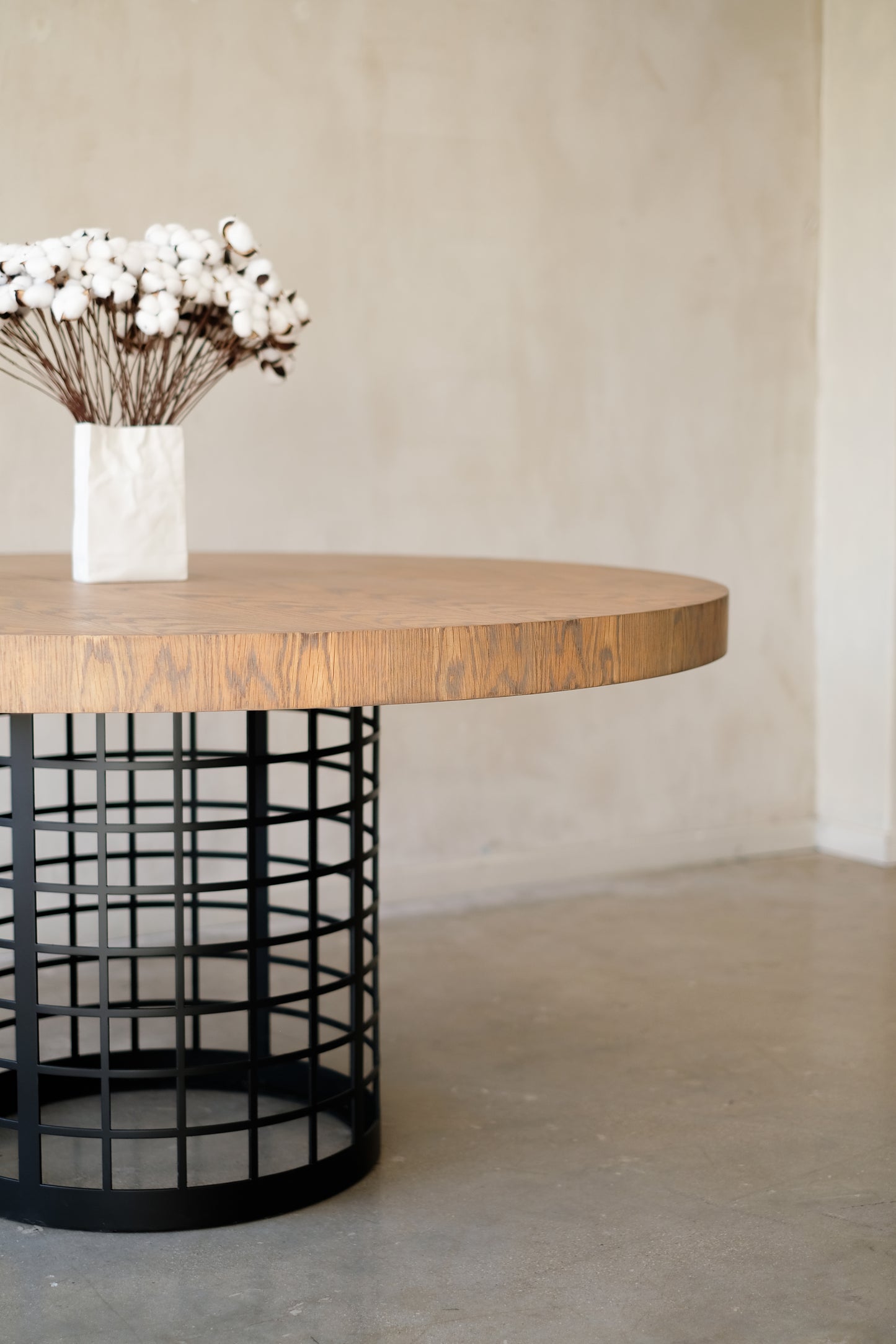 Nimbus Dining Table