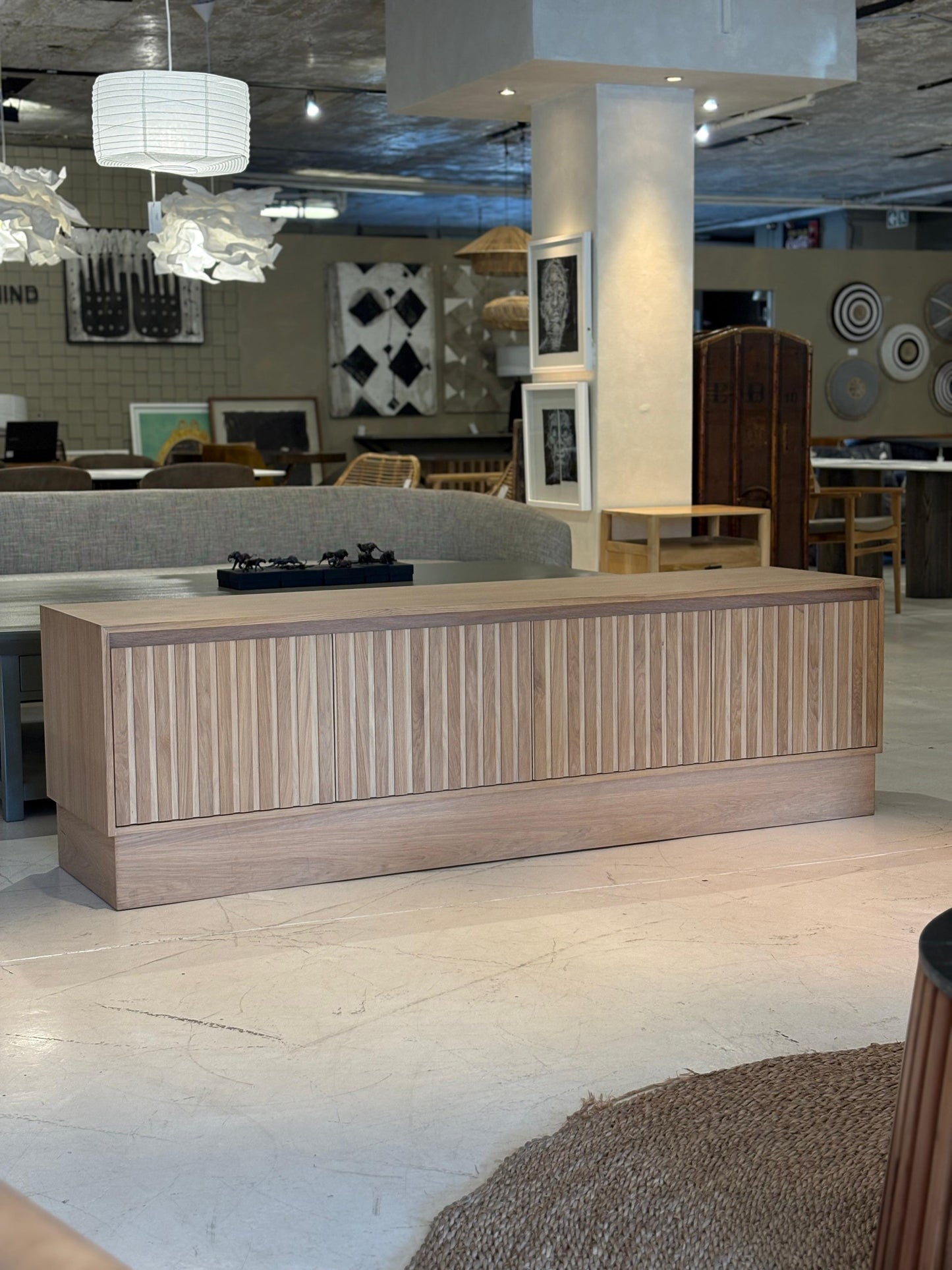 Osaka TV Stand